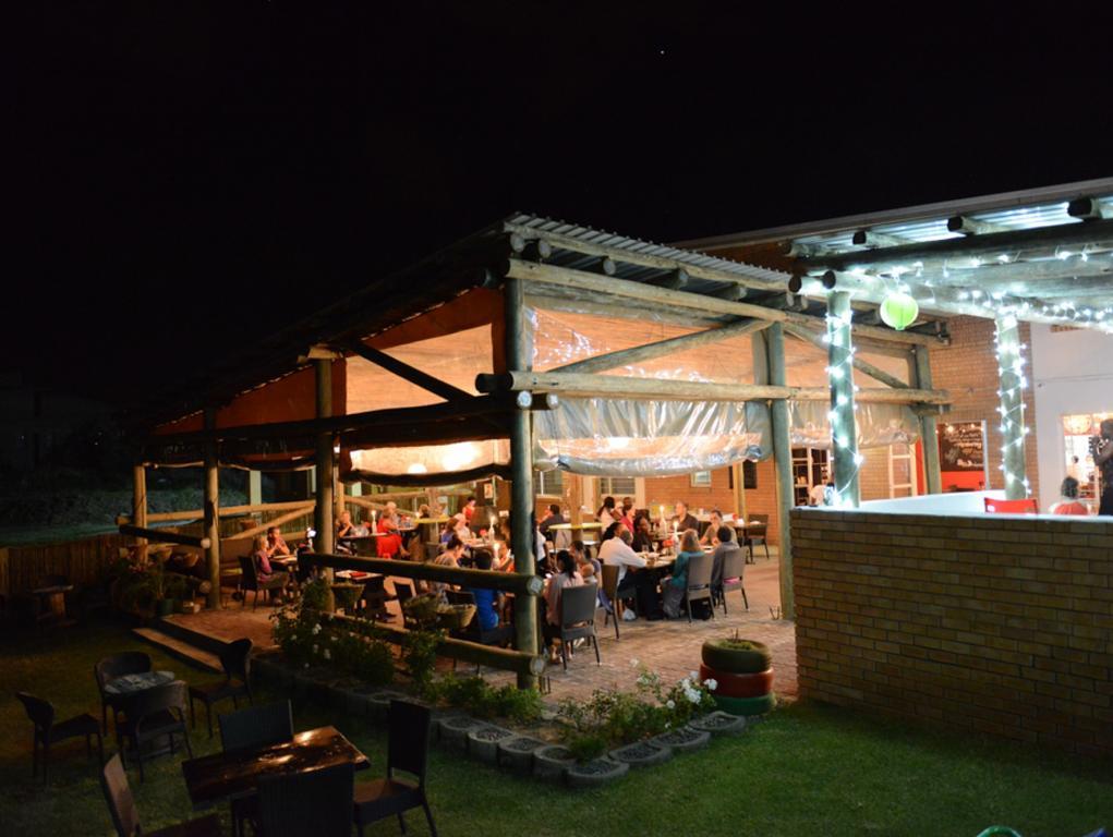 Hokahanya Inn & Conference Centre Масеру Екстериор снимка