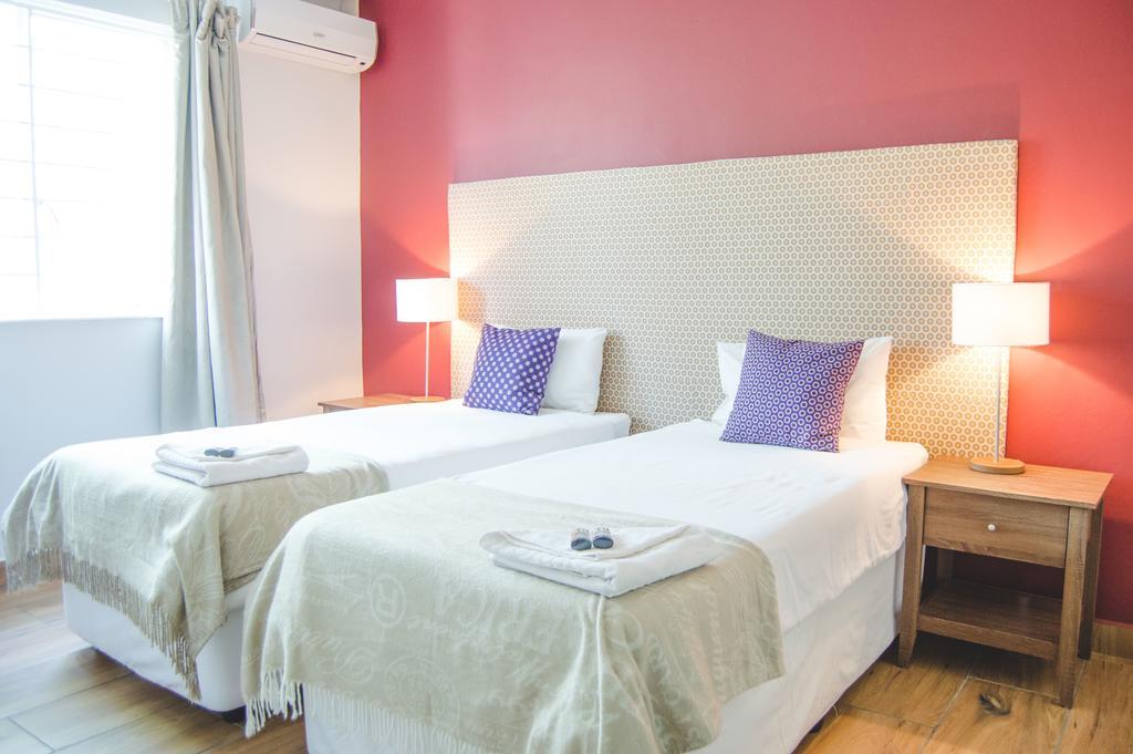 Hokahanya Inn & Conference Centre Масеру Екстериор снимка